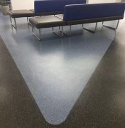 為什么機場廠醫(yī)院都使用橡膠地板？